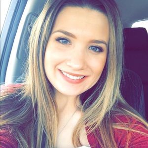 Meet your Posher, Kari